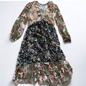 CHICWISH SCATTERED FLORAL BUTTONED CHIFFON DRESS SZ MEDIUM